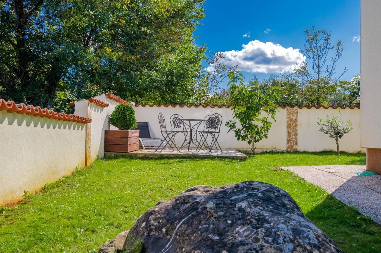Apartmani Jana Poreč Zewnętrze zdjęcie